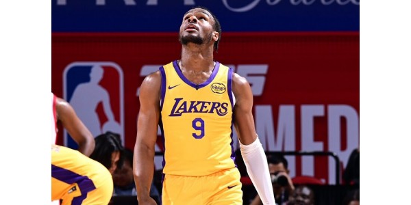 Das Versprechen zwischen Bronny James und dem Mädchen